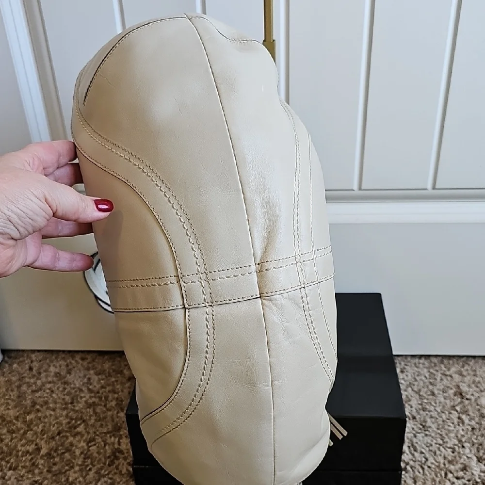 ​Authentic 2006 Coach 